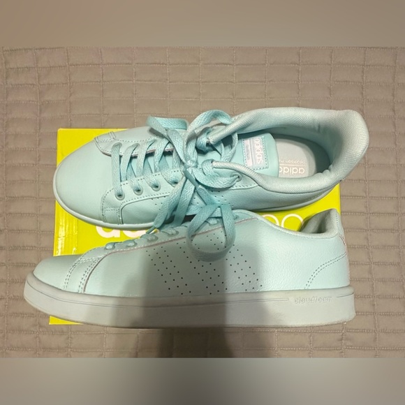 Adidas Neo cloud foam sneakers. - Picture 1 of 2